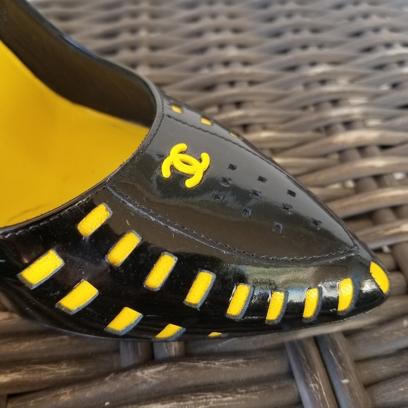 Vintage  Chanel patent weaved heels sz 7 - Picture 3 of 11